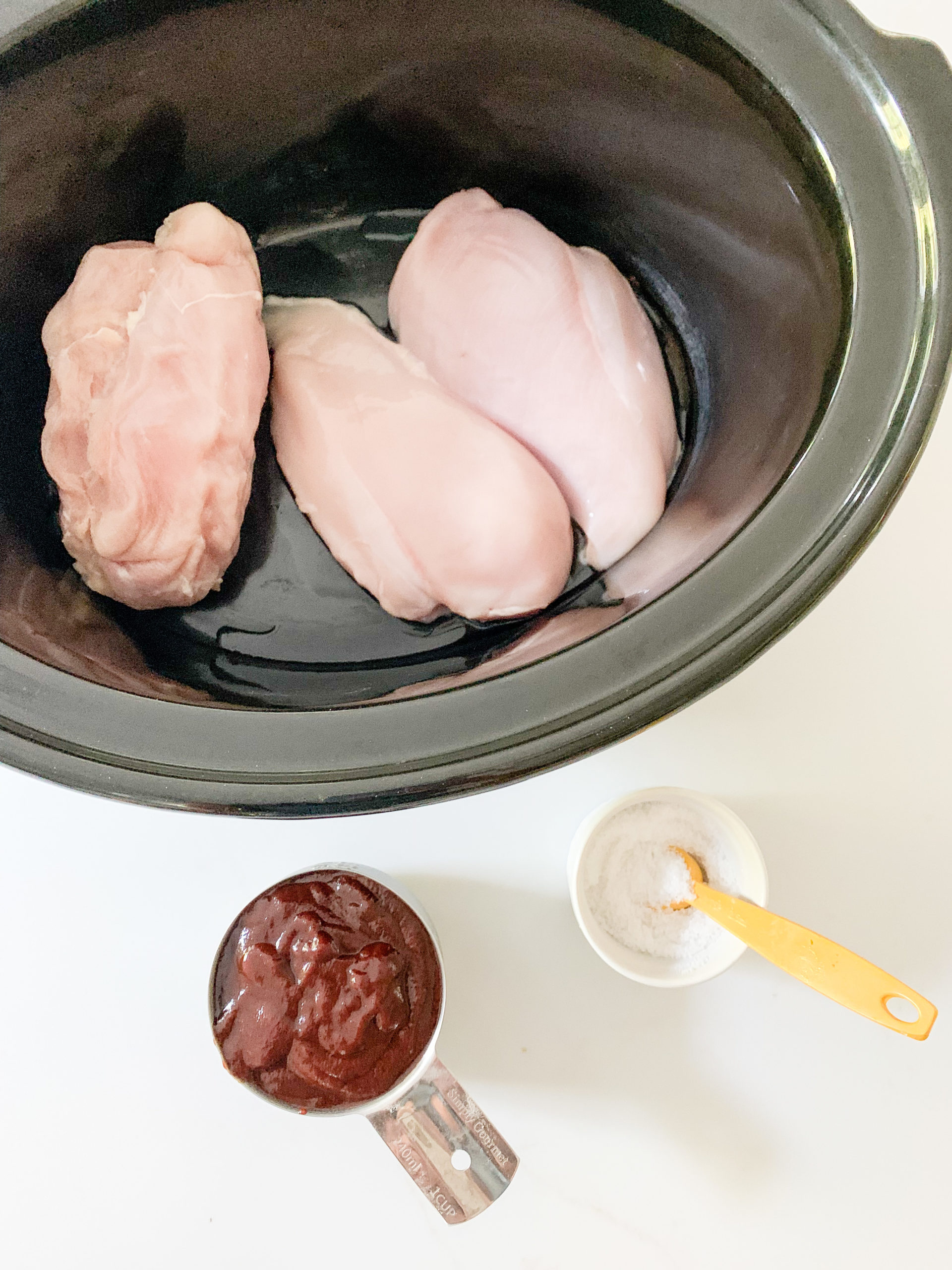 3 Ingredient Slow Cooker BBQ Chicken Breasts - Photo