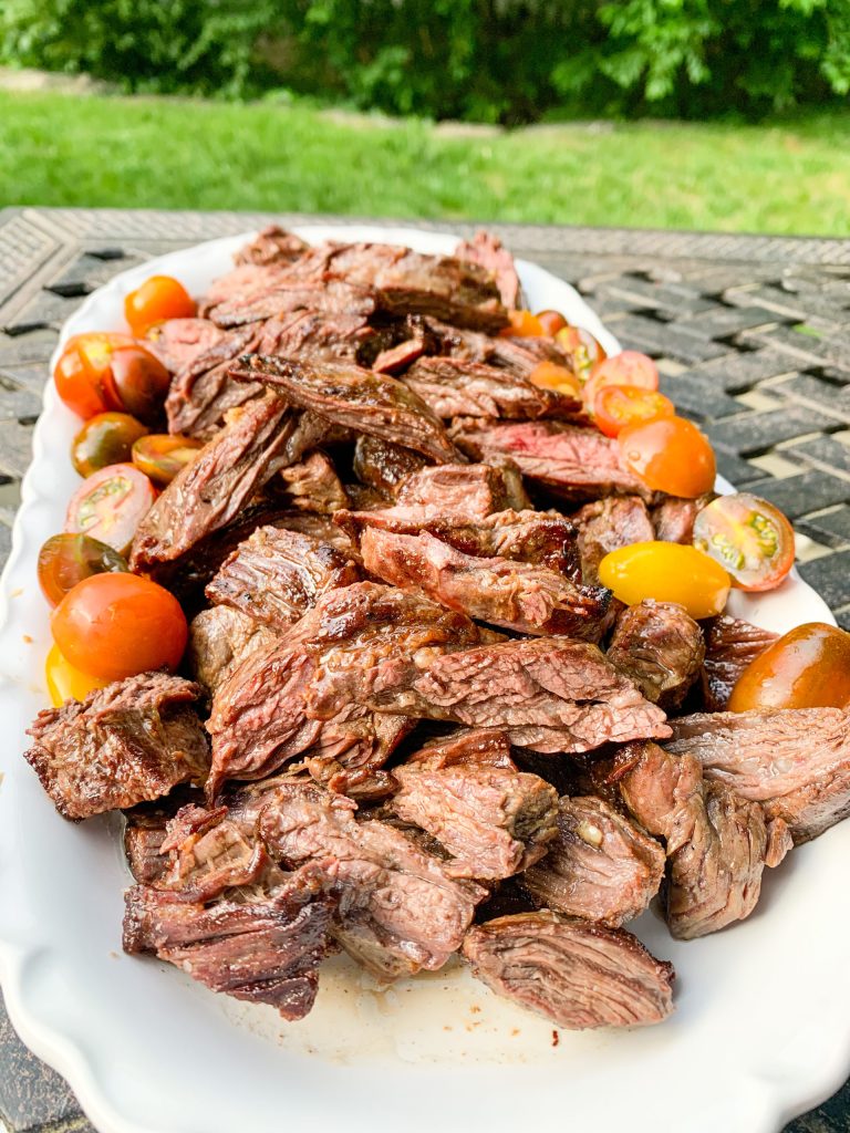 Grilled Garlic Skirt Steak - Photo