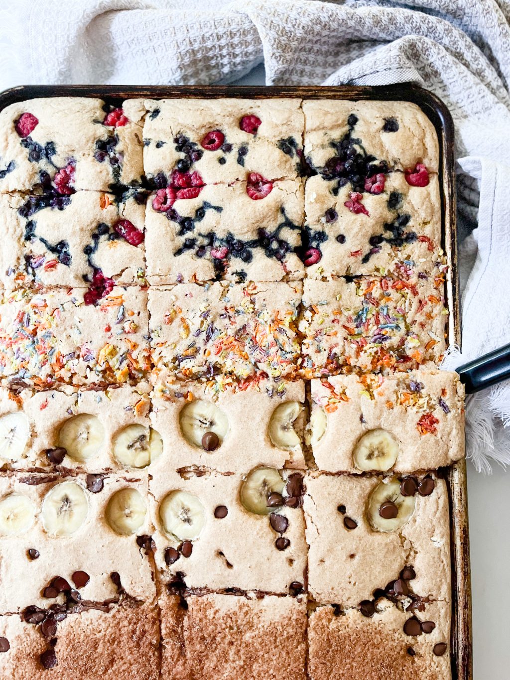 Healthy Sheet Pan&nbsp;Pancakes