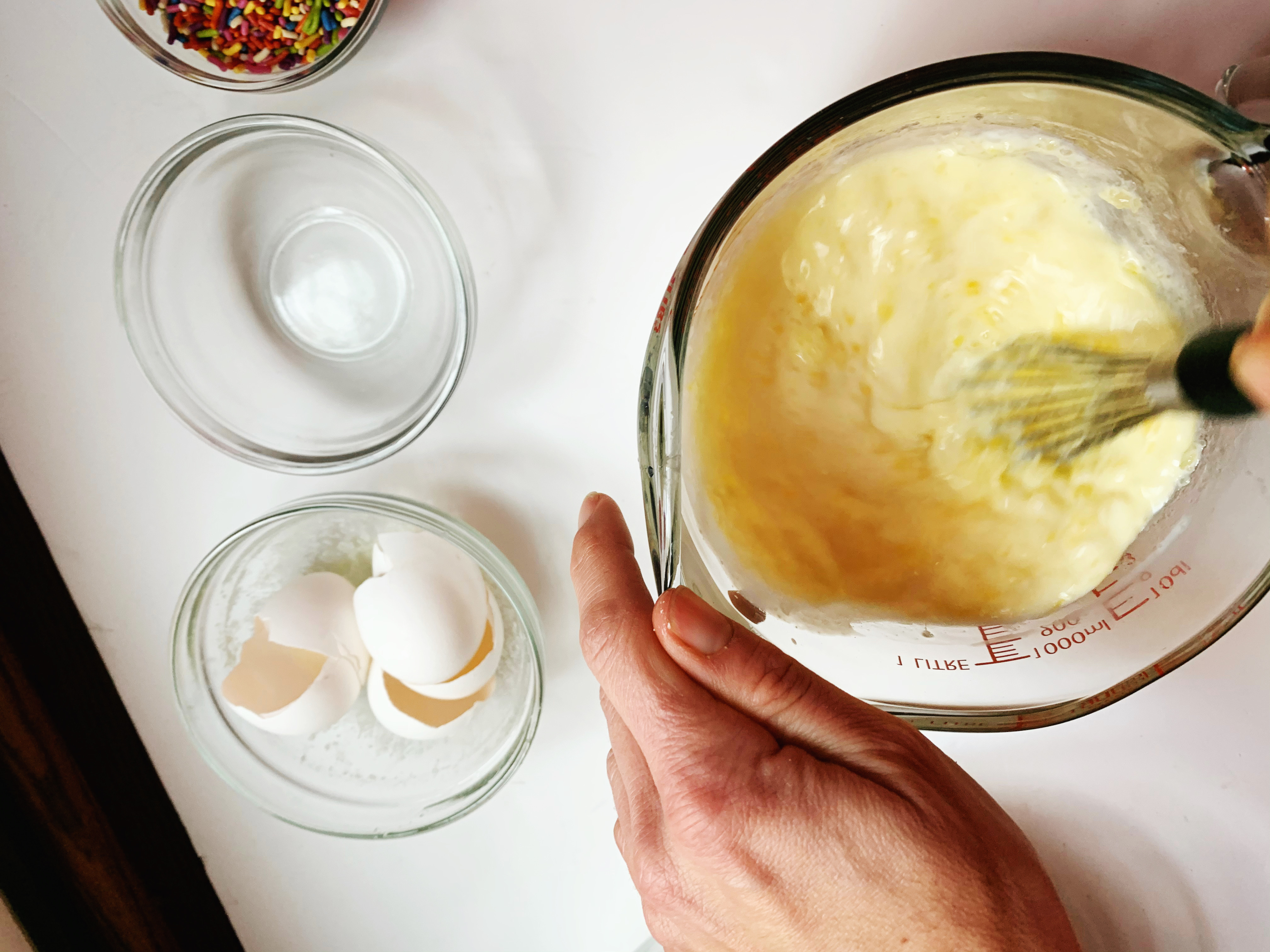 Easy Vanilla Cake - no mixer - photo