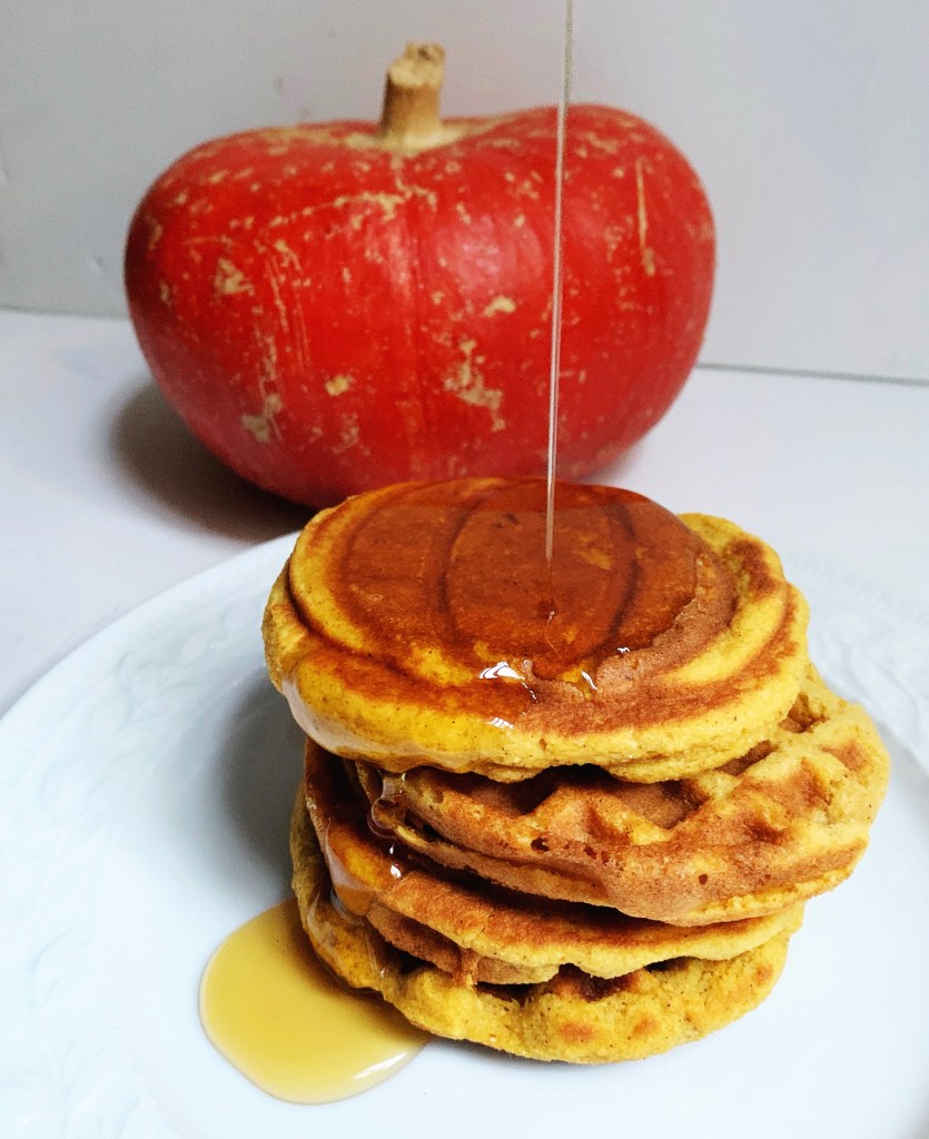 Easy Pumpkin Pancakes - Paleo Friendly