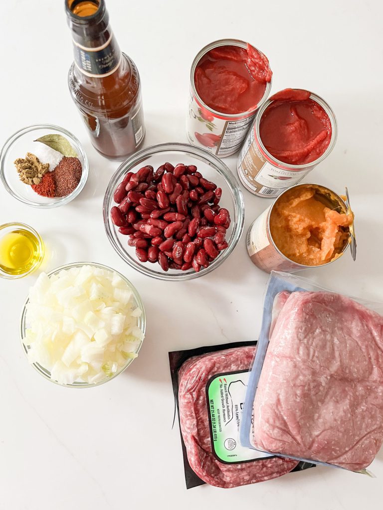 Slow Cooker Chili with Beer - Photo