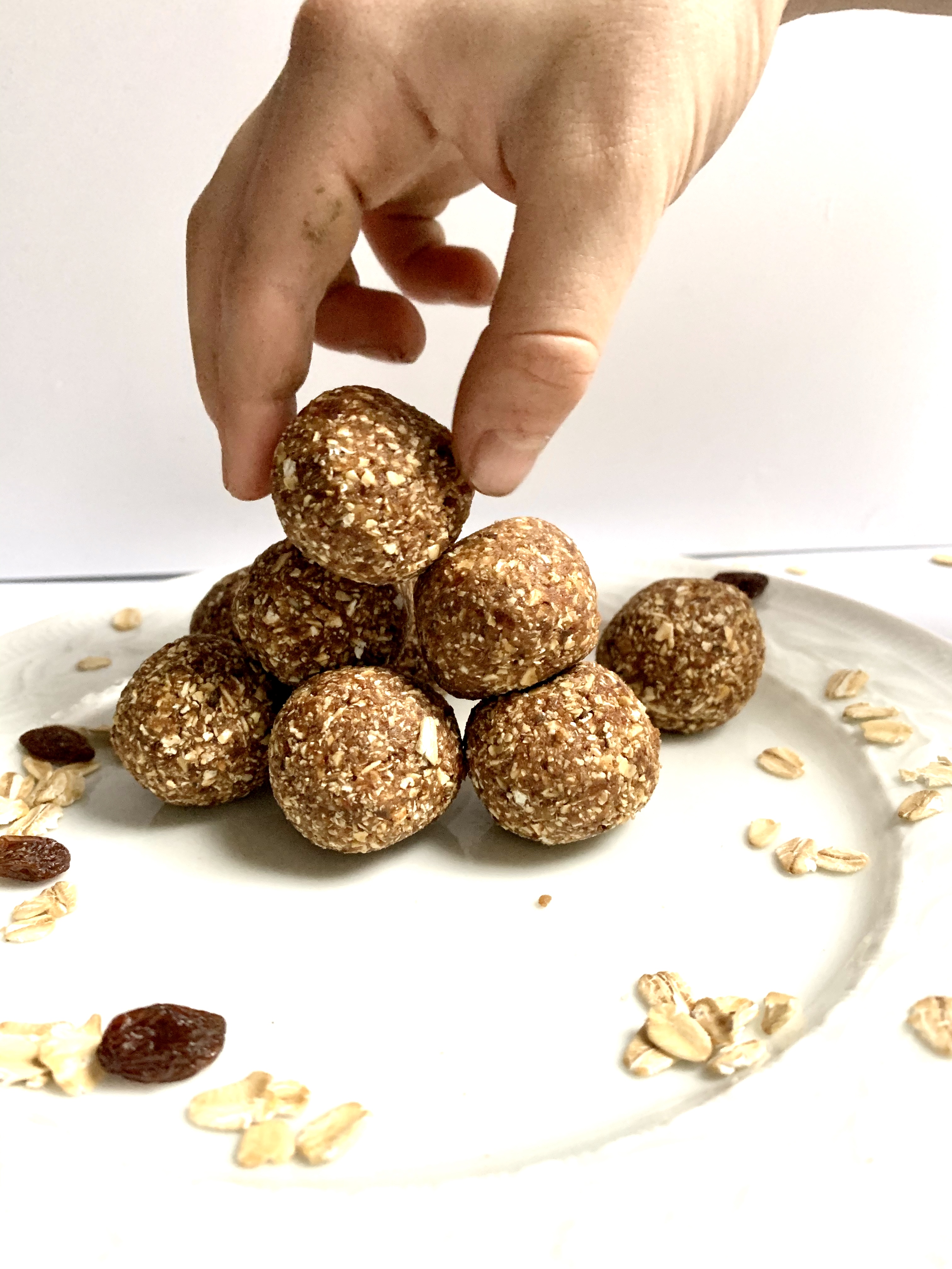 Cinnamon Raisin Energy Bites - photo