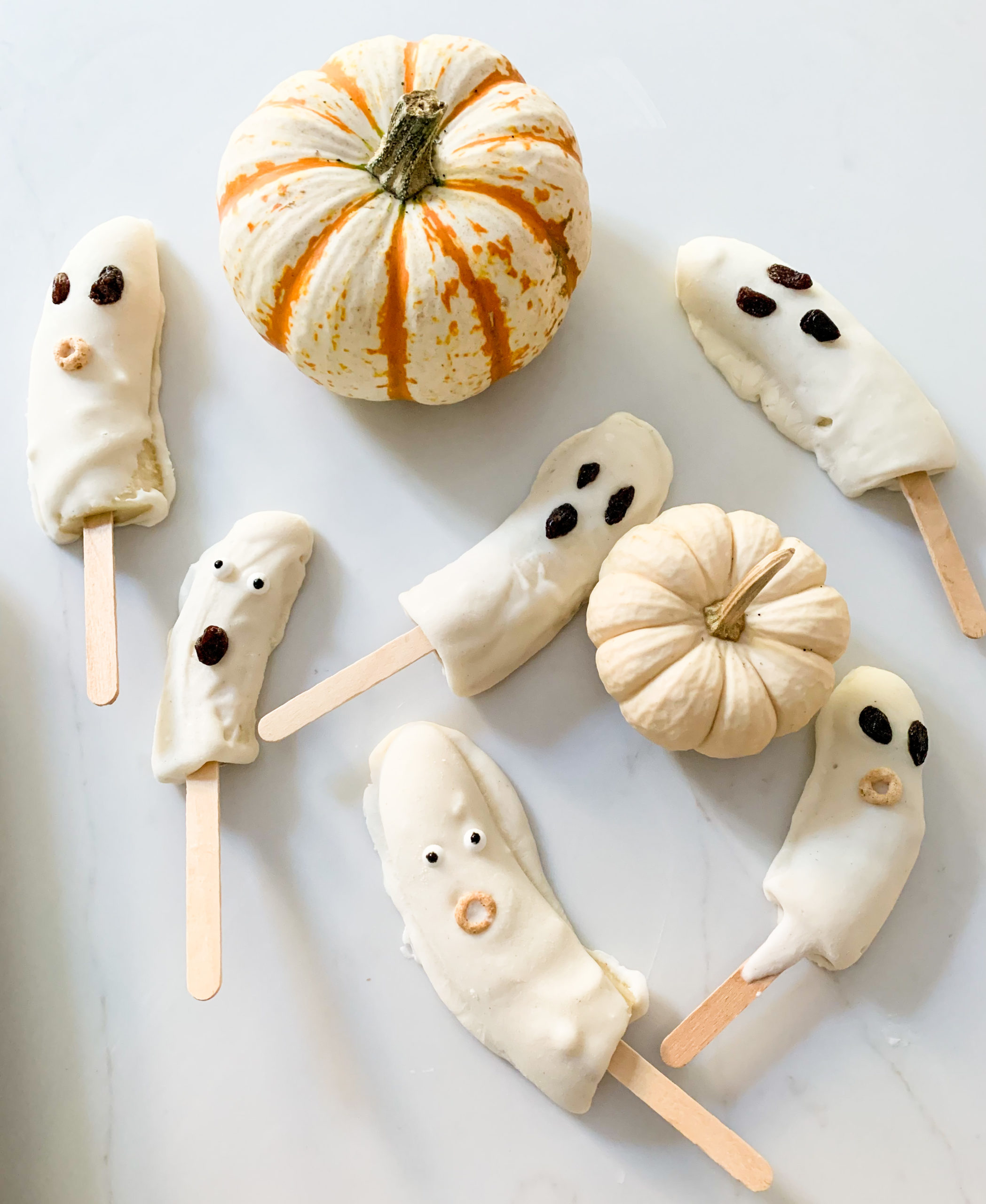 Yogurt Covered Banana Ghost Pops - Photo