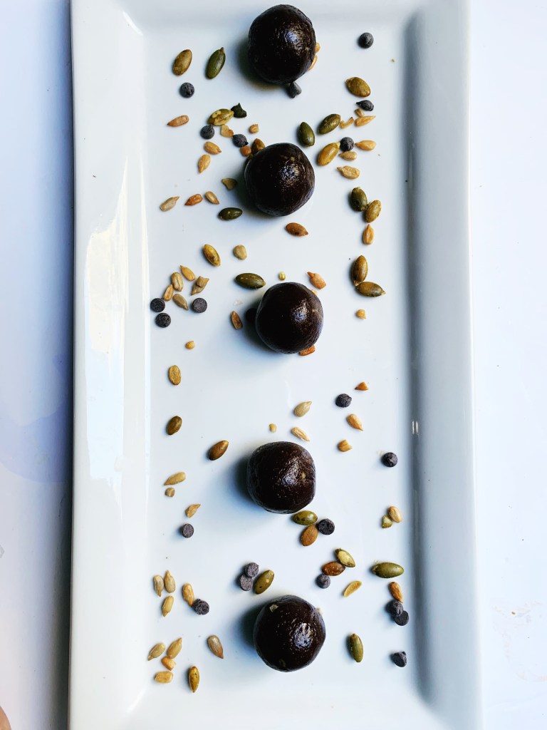 Healthy Brownie Bites - No Bake - Photo