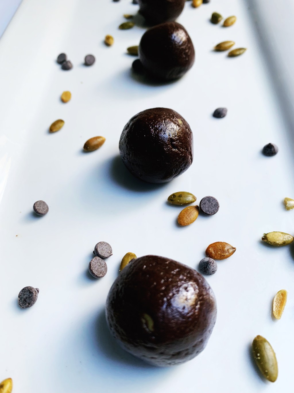 One Bowl No Bake Healthy Brownie Energy Bites