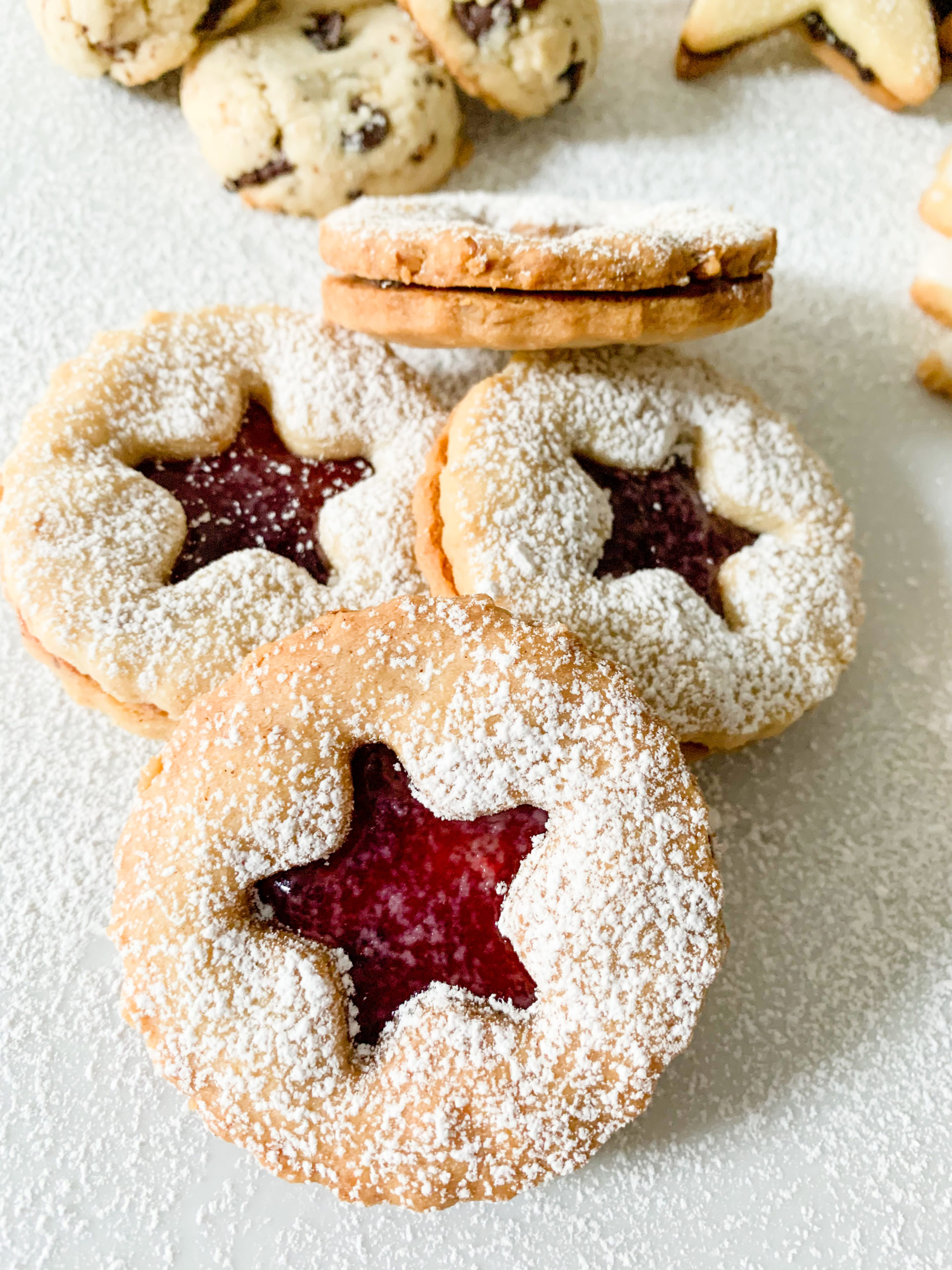 Linzer Cookies from One Basic Cookie Dough - Photo