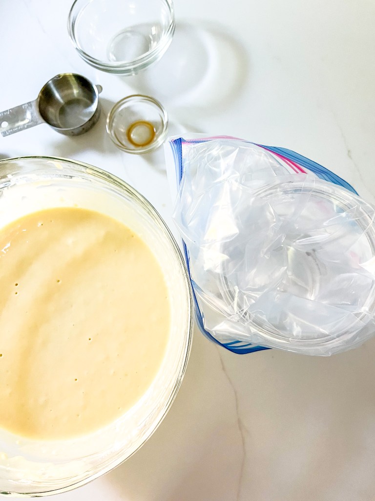 How to Make Spooky Spider Web and Ghost Halloween Pancakes - Photo