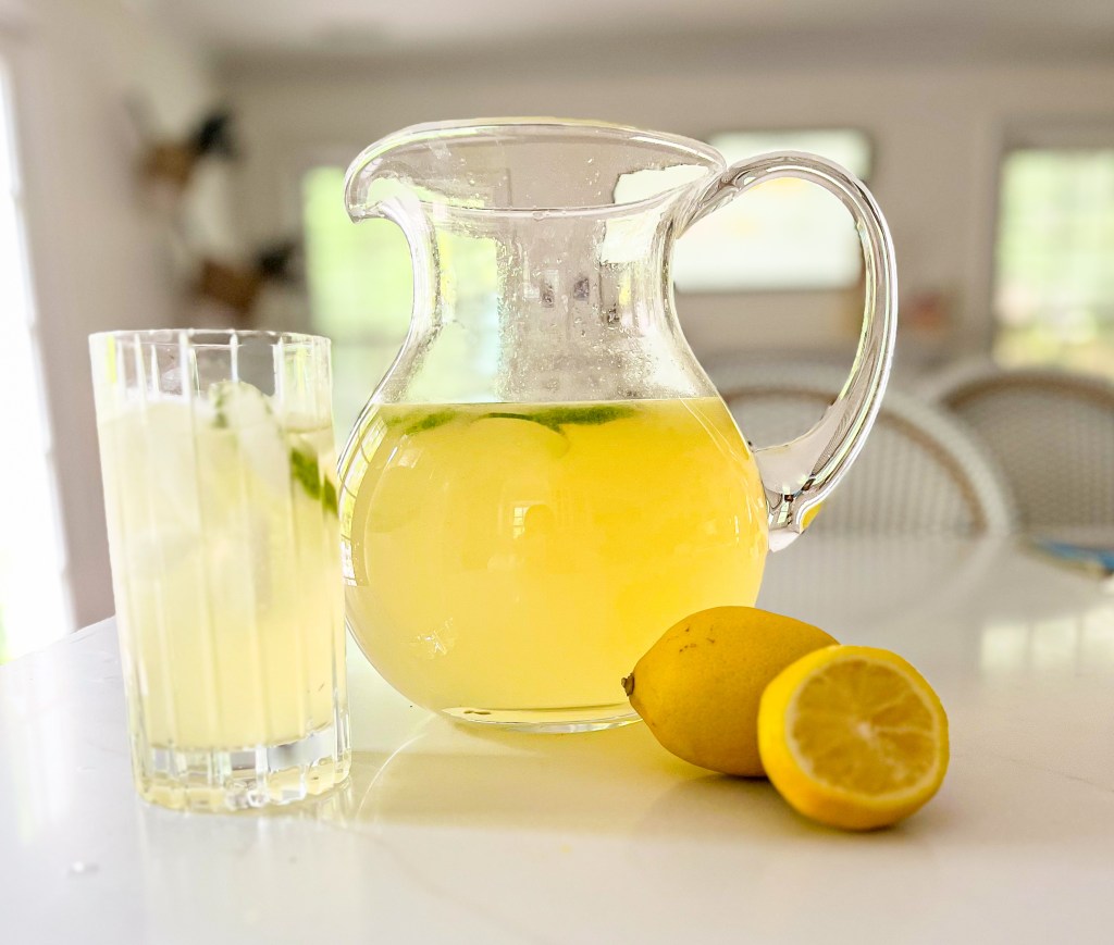 Homemade Lemonade with Cucumbers